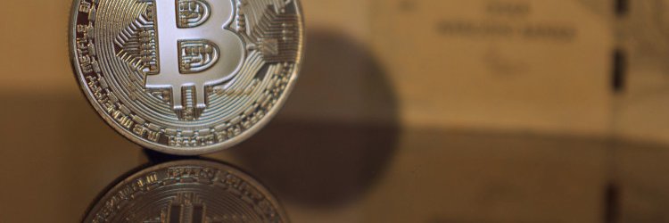  article about Bitcoin at its lowest since April 9